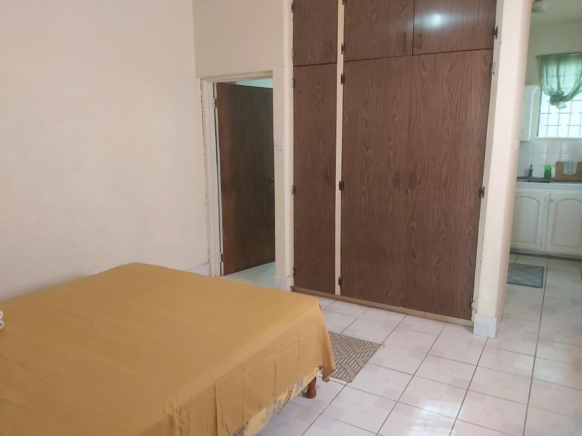 Ocean View Apartments Bridgetown Zewnętrze zdjęcie