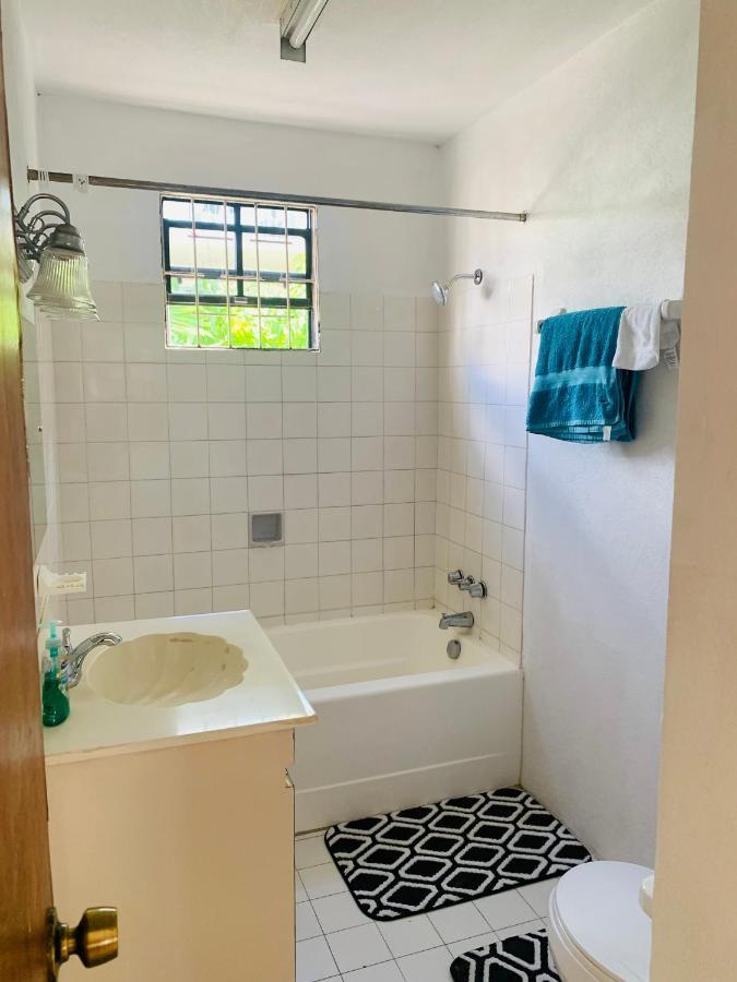 Ocean View Apartments Bridgetown Zewnętrze zdjęcie