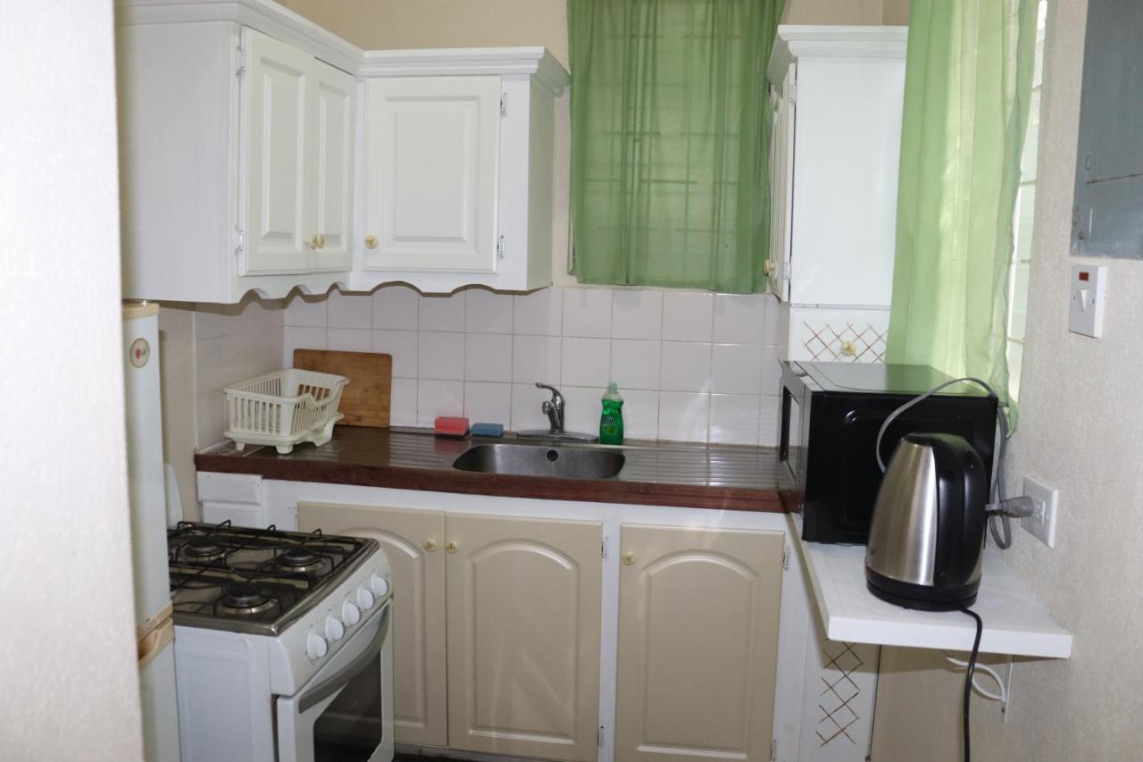 Ocean View Apartments Bridgetown Zewnętrze zdjęcie