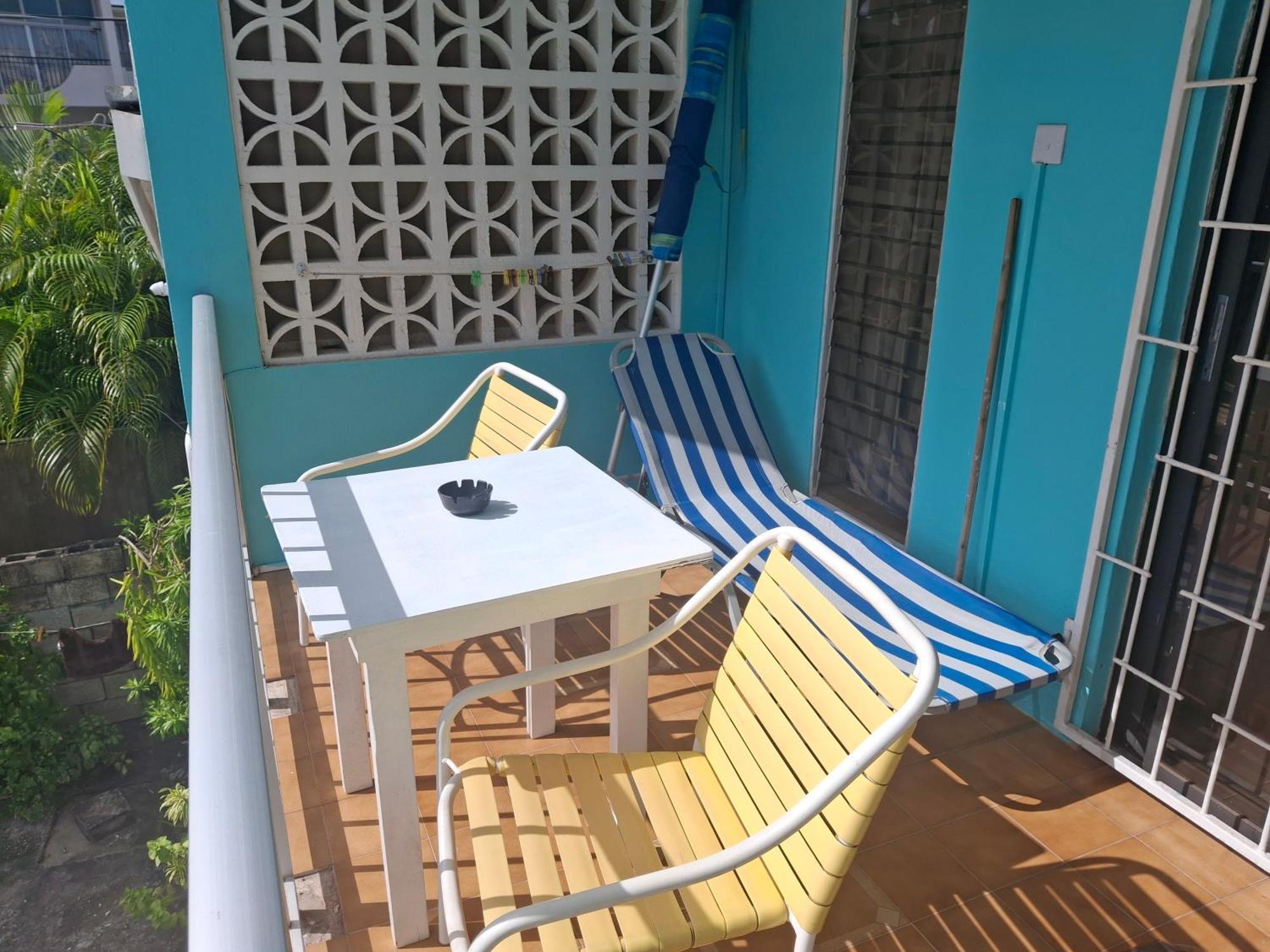 Ocean View Apartments Bridgetown Zewnętrze zdjęcie